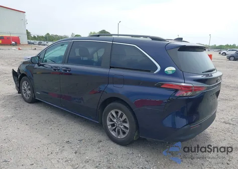 2021 Toyota Sienna Le из США, поврежденный, VIN 5TDKRKEC4MS024401